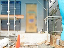 【東京都/調布市深大寺東町】深大寺東町6丁目 1号棟 玄関