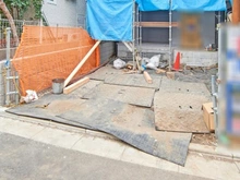 【東京都/調布市深大寺東町】深大寺東町6丁目 1号棟 駐車場