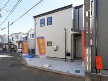 【東京都/府中市北山町】府中北山町2丁目 2号棟 外観：全2棟・写真中央