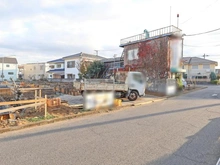 【東京都/府中市住吉町】府中市住吉町3丁目 D号棟 建築中の外観：全7棟・写真中央