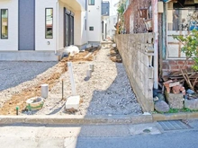 【東京都/府中市住吉町】府中市住吉町3丁目 E号棟 アプローチ