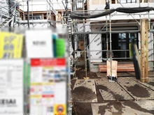 【東京都/調布市八雲台】調布市八雲台1期 2号棟 玄関：全2棟・写真中央