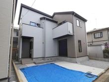 【東京都/三鷹市大沢】三鷹市大沢13期 1号棟 外観：全2棟・写真中央