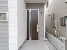 【東京都/府中市浅間町】浅間町4丁目　A号棟 玄関