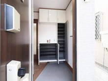 【東京都/府中市浅間町】浅間町4丁目　A号棟 玄関