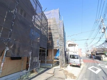 【東京都/府中市南町】府中市南町1期1号棟 前面道路