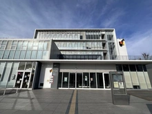 【東京都/府中市幸町】府中市幸町1丁目　新築戸建 市立中央図書館（現地より約859m）