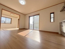 【東京都/昭島市郷地町】昭島市郷地町一丁目　戸建 和室：（奥）和室