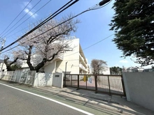 【東京都/府中市本宿町】府中市本宿町1丁目　新築戸建　1号棟 府中第四中学校（現地より約537m）