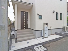 【東京都/府中市浅間町】府中市浅間町4丁目新築戸建 玄関