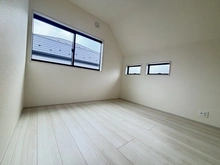 【東京都/府中市本町】府中市本町4丁目新築戸建（2号棟） 洋室