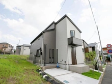 【神奈川県/大和市福田】大和市福田2丁目　新築戸建　4号棟 外観：写真中央　4号棟/全7棟