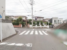 【神奈川県/横浜市戸塚区上柏尾町】戸塚区上柏尾町　中古戸建 前面道路