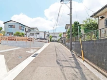 【神奈川県/横浜市戸塚区汲沢】戸塚区汲沢8丁目　新築戸建　1号棟/全7棟 前面道路