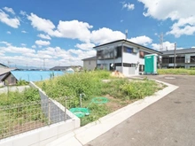 【神奈川県/横浜市戸塚区汲沢】戸塚区汲沢8丁目　新築戸建　2号棟/全7棟 現地（建築前）：写真中央　2号棟/全7棟