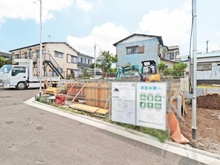 【神奈川県/横浜市戸塚区汲沢】戸塚区汲沢8丁目　新築戸建　6号棟/全7棟 現地（建築前）：写真中央　6号棟/全7棟