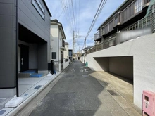 【神奈川県/横浜市泉区中田南】泉区中田南5丁目　新築戸建　1号棟/全2棟 前面道路