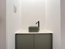 【神奈川県/横浜市神奈川区神之木台】神奈川区神之木台II　新築戸建　全1棟 玄関：玄関脇の洗面ボール