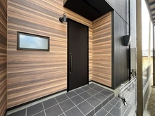 【神奈川県/横浜市神奈川区神之木台】神奈川区神之木台II　新築戸建　全1棟 玄関