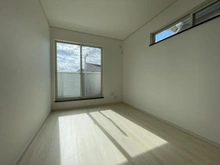 【神奈川県/横浜市保土ケ谷区権太坂】保土ケ谷区権太坂3丁目　戸建 洋室：約6.5帖