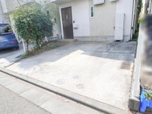 【神奈川県/横浜市保土ケ谷区権太坂】保土ケ谷区権太坂3丁目　戸建 駐車場