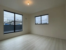 【神奈川県/横浜市戸塚区戸塚町】戸塚区戸塚町　新築戸建　全1棟 洋室：約8.0帖