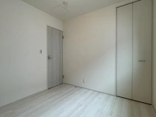 【神奈川県/横浜市戸塚区戸塚町】戸塚区戸塚町　新築戸建　全1棟 収納：洋室約4.5帖