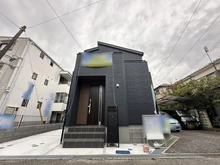 【神奈川県/横浜市戸塚区戸塚町】戸塚区戸塚町　新築戸建　全1棟 外観