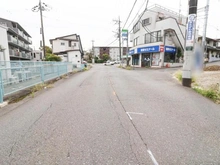 【神奈川県/横浜市旭区市沢町】旭区市沢町　新築戸建　1号棟/全2棟 前面道路