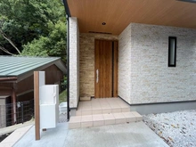 【神奈川県/横浜市戸塚区柏尾町】戸塚区柏尾町　新築戸建　A号棟／全3棟 玄関