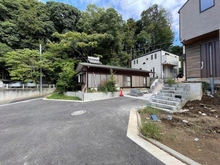 【神奈川県/横浜市戸塚区柏尾町】戸塚区柏尾町　新築戸建　B号棟／全3棟 前面道路