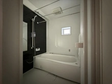 【神奈川県/横浜市戸塚区柏尾町】戸塚区柏尾町　新築戸建　B号棟／全3棟 浴室