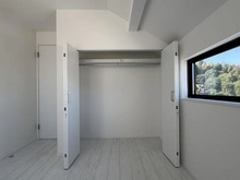 【神奈川県/横浜市港南区日限山】港南区日限山1丁目　新築戸建　1号棟/全3棟 洋室