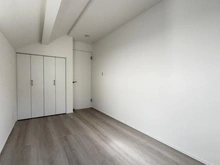 【神奈川県/横浜市港南区日限山】港南区日限山1丁目　新築戸建　2号棟/全3棟 洋室