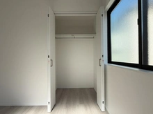 【神奈川県/横浜市港南区日限山】港南区日限山1丁目　新築戸建　2号棟/全3棟 洋室