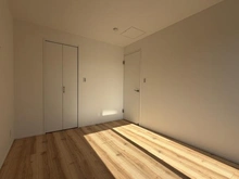 【神奈川県/横浜市港南区日限山】港南区日限山1丁目　新築戸建　3号棟/全3棟 洋室