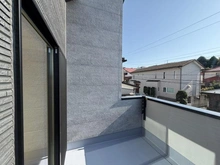 【神奈川県/横浜市港南区日限山】港南区日限山1丁目　新築戸建　3号棟/全3棟 バルコニー