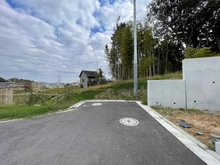 【神奈川県/横浜市戸塚区上矢部町】戸塚区上矢部町　新築戸建　5号棟/全5棟 建築中の外観：写真右　5号棟/全5棟