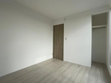 【神奈川県/横浜市港南区上永谷】港南区上永谷3丁目　新築戸建て　B号棟/全2棟 収納：約5.4帖