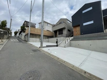 【神奈川県/横浜市港南区上永谷】港南区上永谷3丁目　新築戸建て　B号棟/全2棟 前面道路