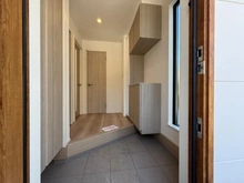 【神奈川県/横浜市戸塚区舞岡町】戸塚区舞岡町　新築戸建　2号棟/全3棟 廊下