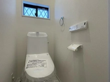 【神奈川県/横浜市戸塚区上矢部町】戸塚区上矢部町4期　新築戸建　2号棟/全3棟 トイレ：1F