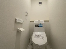 【神奈川県/横浜市戸塚区上矢部町】戸塚区上矢部町4期　新築戸建　2号棟/全3棟 トイレ：2F