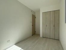 【神奈川県/横浜市戸塚区上矢部町】戸塚区上矢部町4期　新築戸建　2号棟/全3棟 洋室：約5.1帖