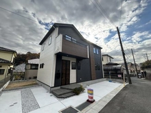 【神奈川県/横浜市戸塚区名瀬町】横浜市戸塚区名瀬町2期　1号棟/全2棟 外観：写真中央　1号棟/全2棟