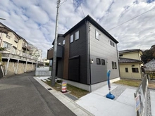 【神奈川県/横浜市戸塚区名瀬町】横浜市戸塚区名瀬町2期　2号棟/全2棟 外観：写真中央　2号棟/全2棟