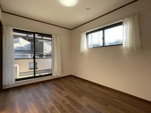 【神奈川県/横浜市戸塚区前田町】戸塚区前田町　中古戸建 洋室：2階　左　約6.0帖