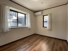 【神奈川県/横浜市戸塚区前田町】戸塚区前田町　中古戸建 洋室：2階　真ん中　約6.0帖