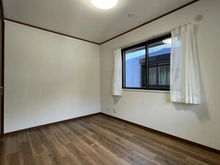 【神奈川県/横浜市戸塚区前田町】戸塚区前田町　中古戸建 洋室：2階　右　約6.0帖