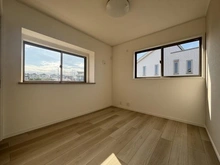 【神奈川県/横浜市戸塚区東俣野町】戸塚区東俣野町　中古戸建て 洋室